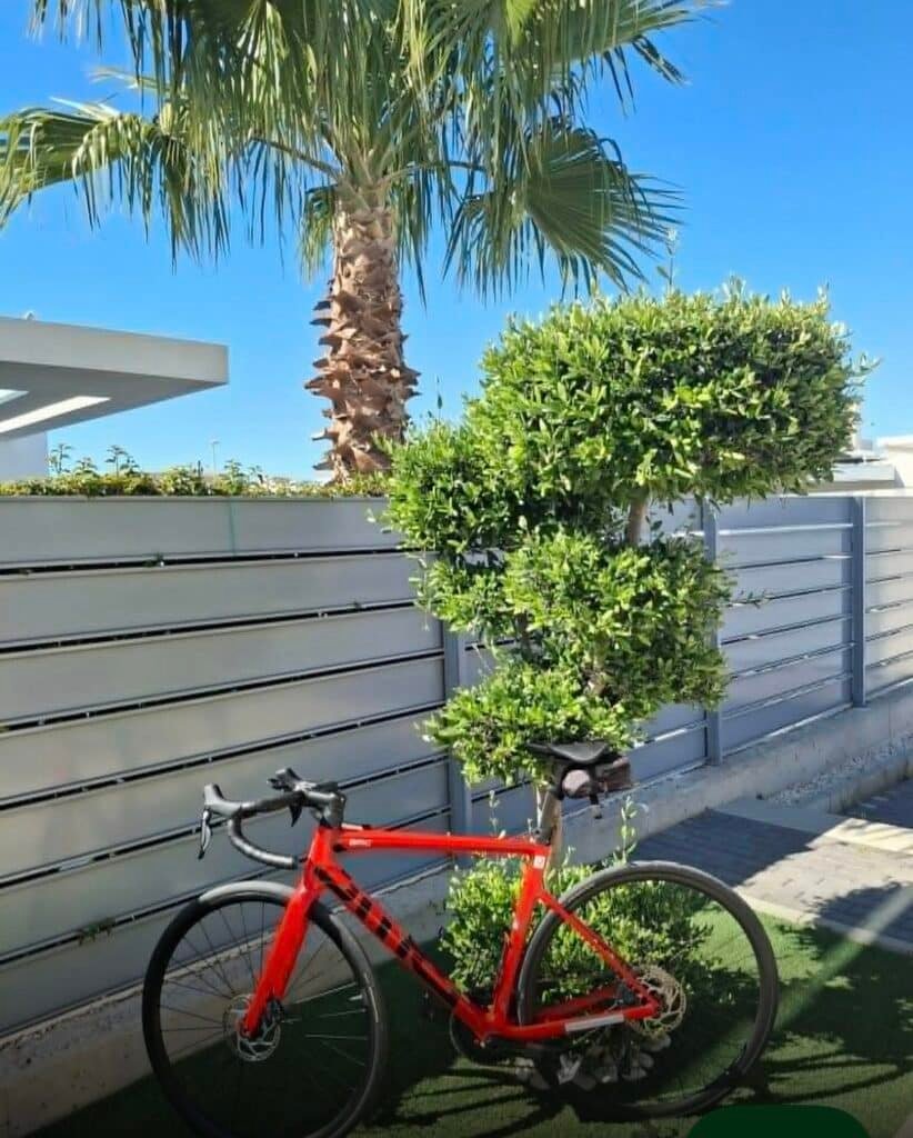 Trusted Delivery Service - OriMar Bikes - BMC Teammachine SLR